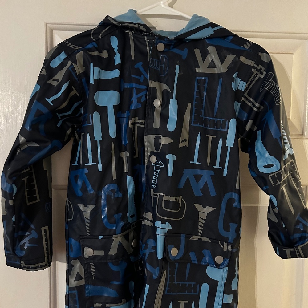 Boys raincoat Size 7